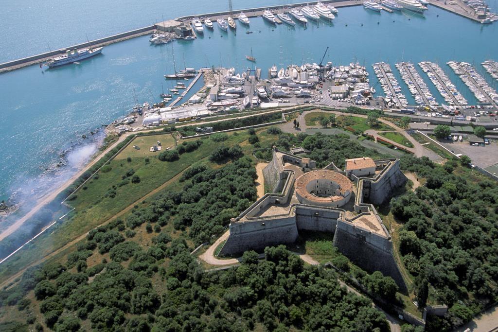 Lou Couquet Daire Antibes Dış mekan fotoğraf
